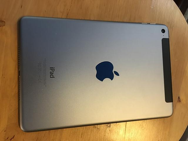 Hardware & Features