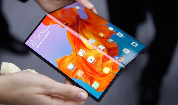 Huawei Mate X Review