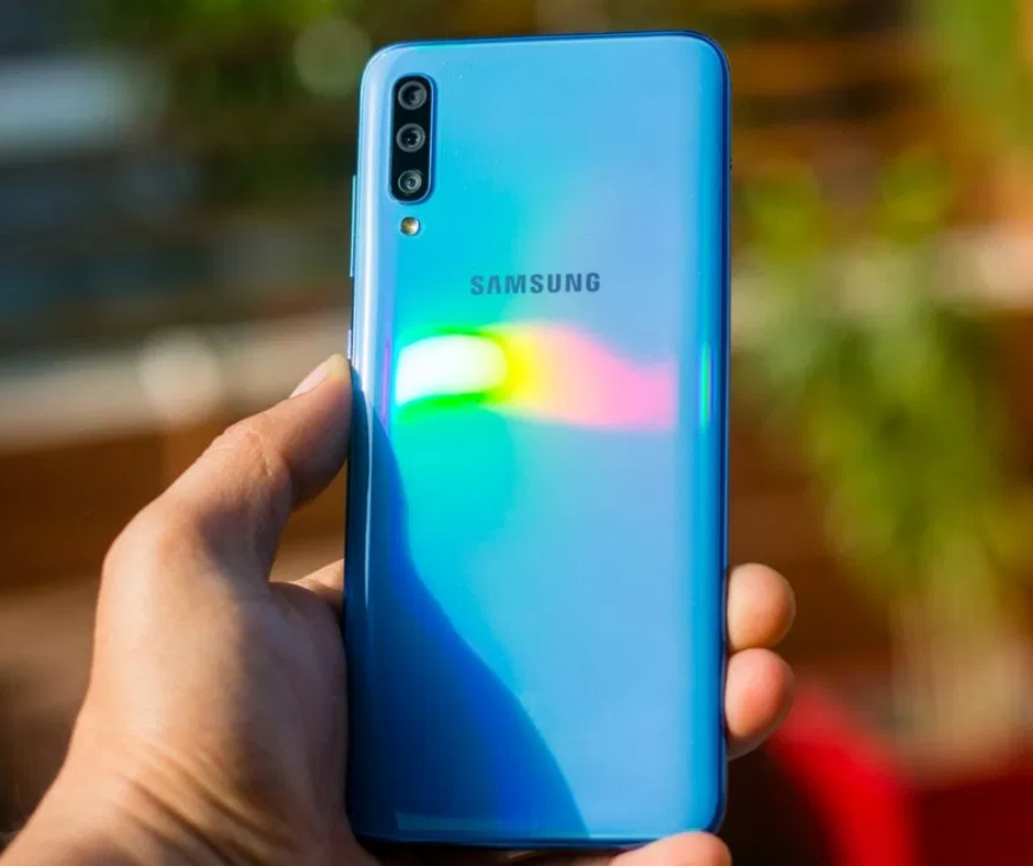 Samsung Galaxy A70 review 