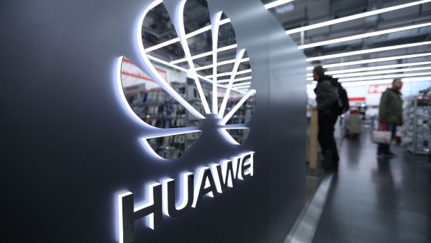 Huawei’s Waiver to Get 6-month Extension