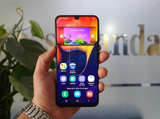 Photo of Samsung Galaxy A50 Review